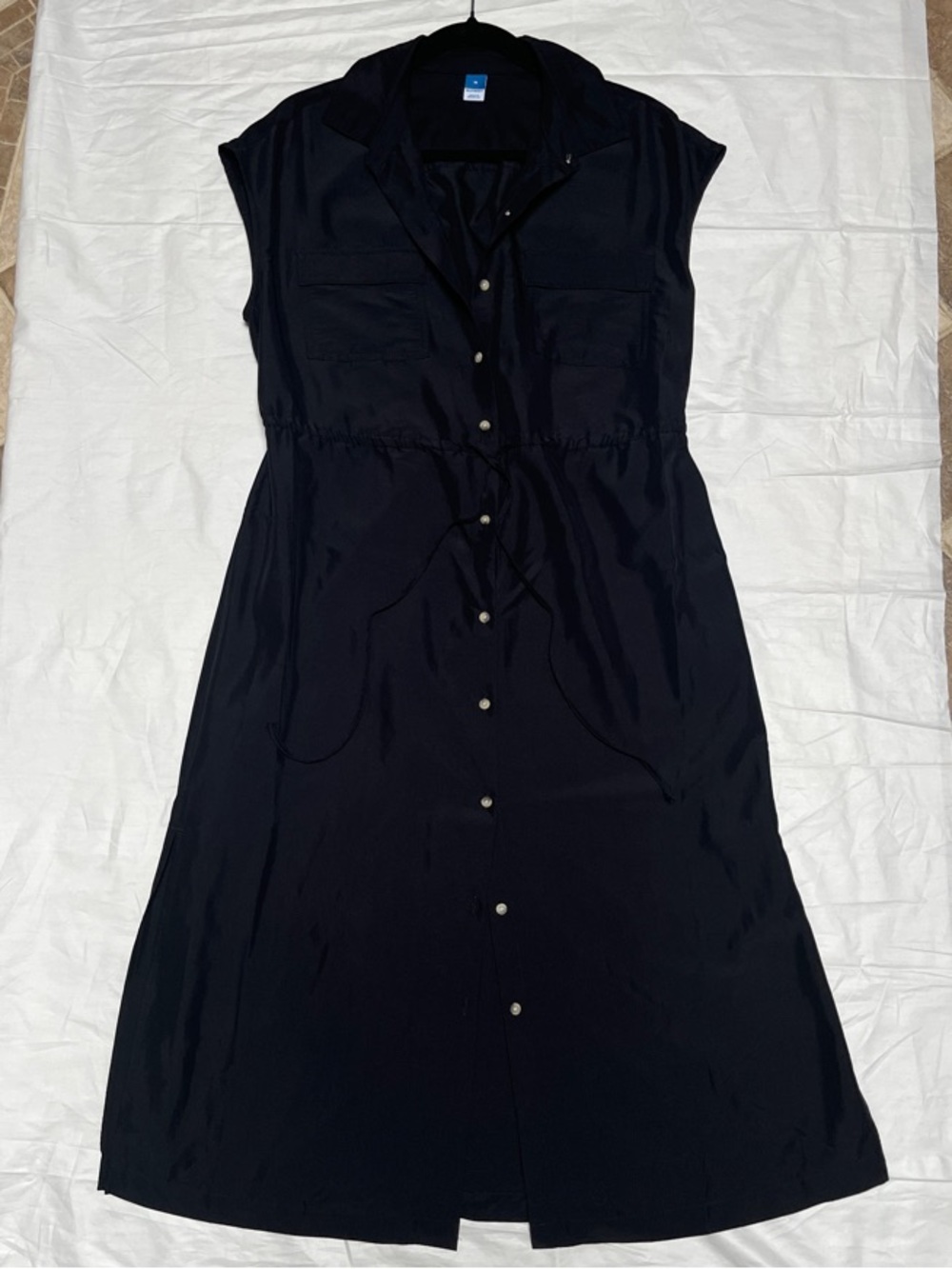 Old Navy Black Minimalist Button-Front Midi Dress size M